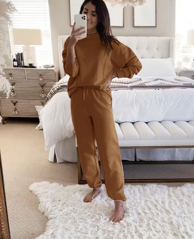 Damer afslappet Sofa-outfit med oversized sweater og behagelige joggingbukser Stilla