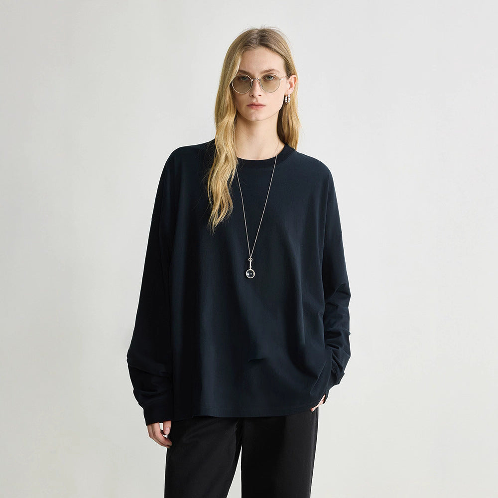 Kvindernes langærmede skjorte i minimalistisk design Stilla