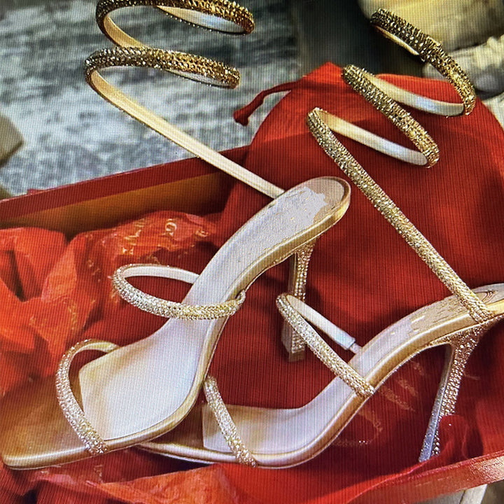 Dame elegante stiletto-sandaler med strass-accenter Stilla