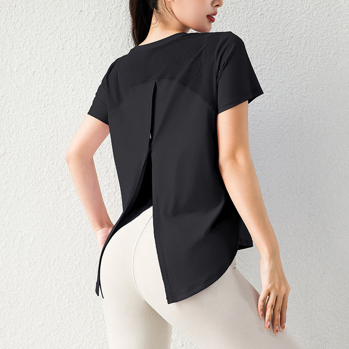 Dame Sporty T-shirt med innovativt rygudskæring og åndbare materialer Stilla