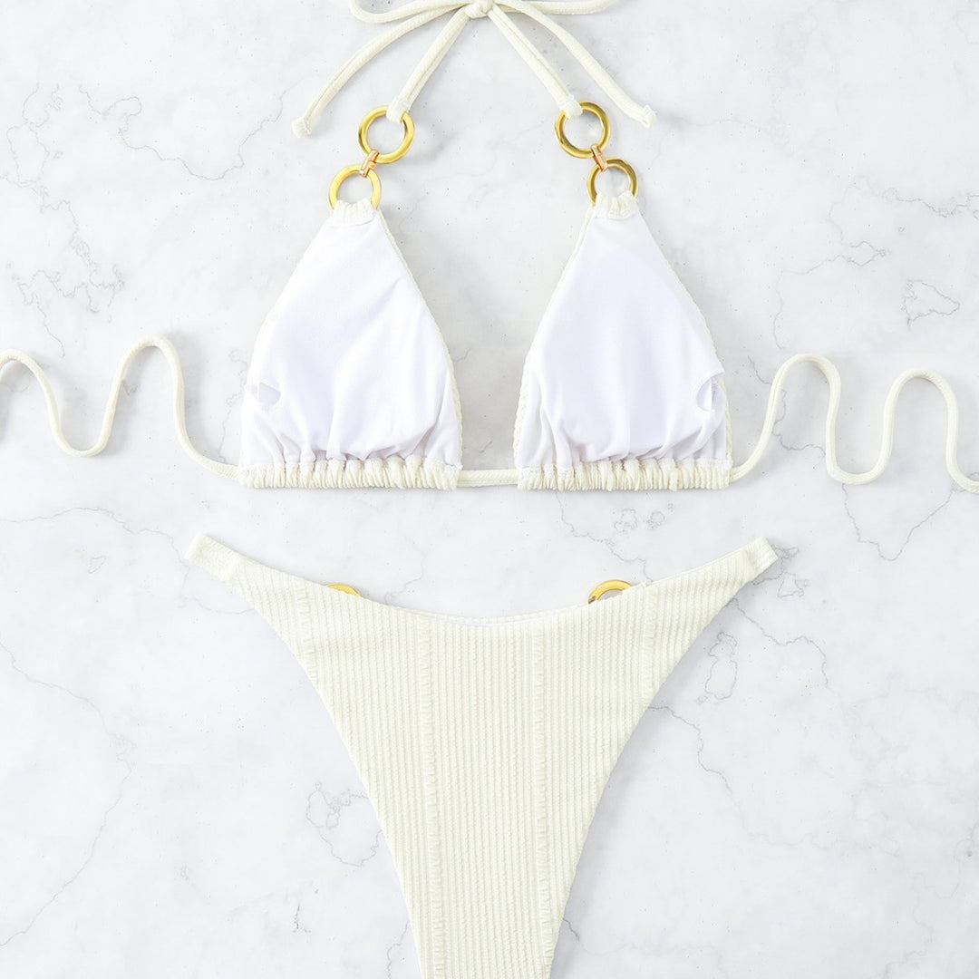 Dame Triangel-Bikini-Sæt med fashionable ringdetaljer og struktureret overflade Stilla