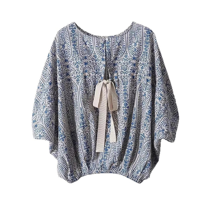 Damebluse i afslappet Boho-stil med elastisk talje og snøring i ryggen Stilla