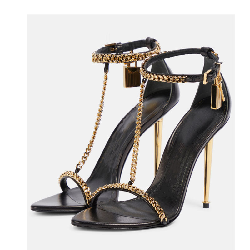 Femme High-Heel Stiletto Sandaler med kædeaccent Stilla