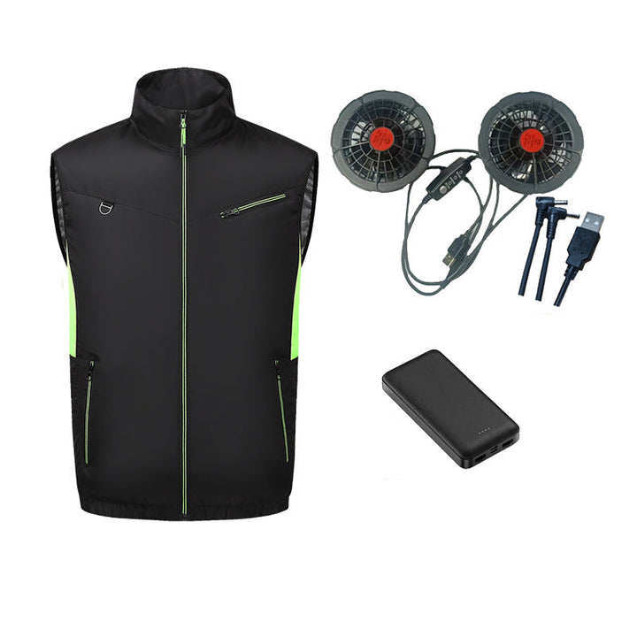 Unisex nan kompakt powerbank med dual-USB og USB-C ladeport samt LED-ladeindikator Skovae