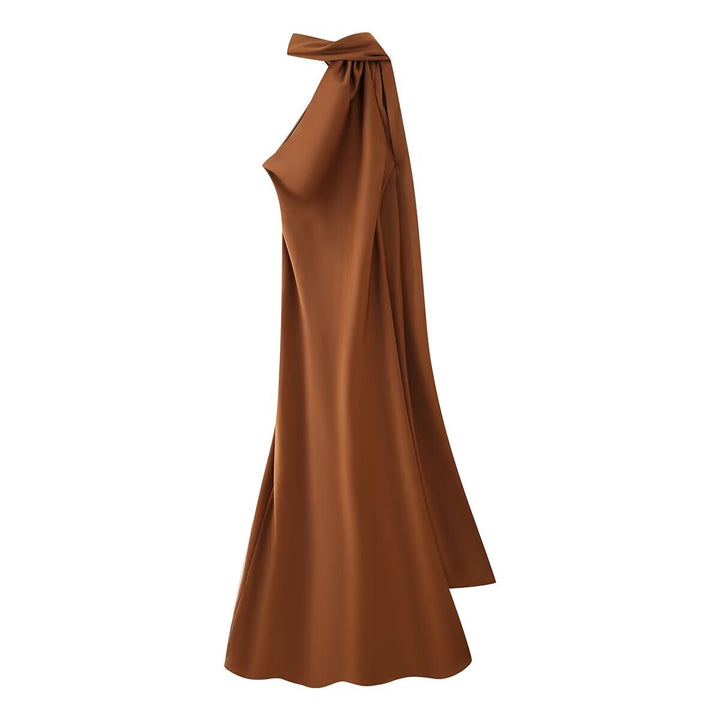 Femme Halter Neck Maxi Kjole med sidelids Stilla