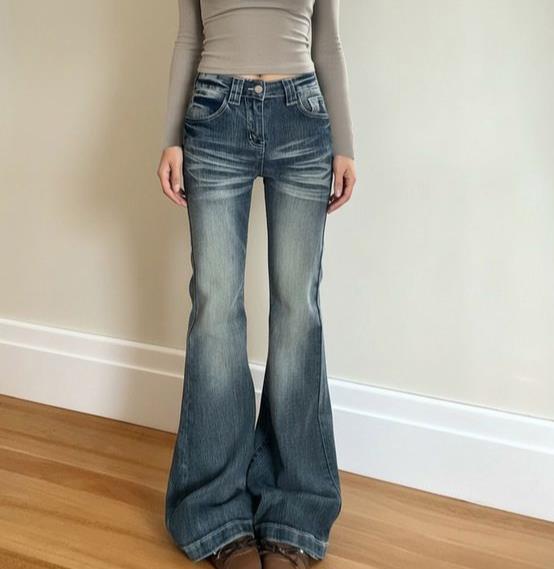 Dame flared jeans i individuel vintage-look med skandinavisk flair Skovae