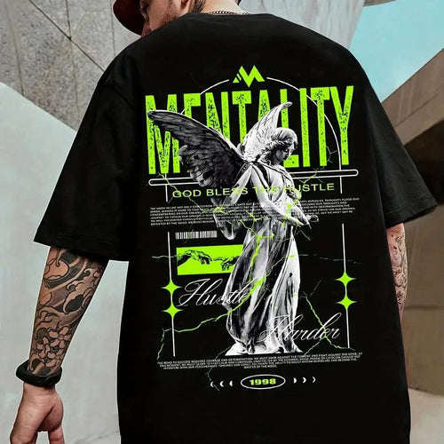 Dame T-shirt med kunstnerisk floral motiv og afslappet snit Skovae