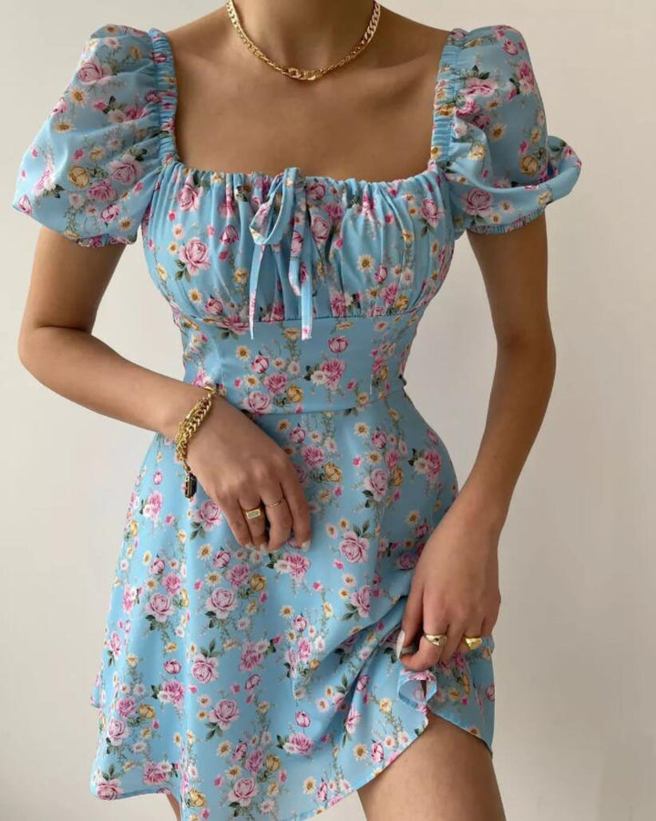 Kvinder Legesyg Minikjole med Flæsedetaljer og Blomsterprint Stilla