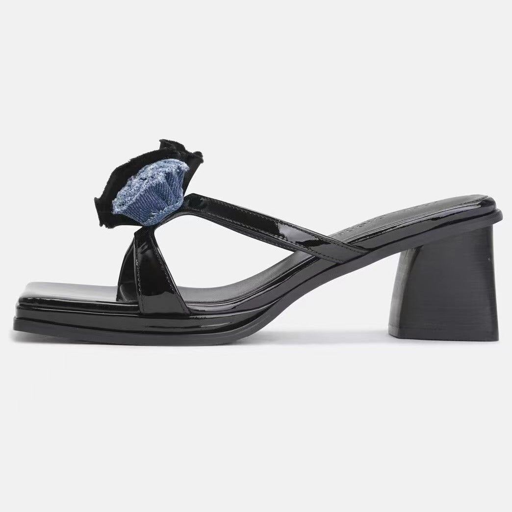 Femme Block Hæl Slide Sandaler med struktureret Rem-Detalje Stilla
