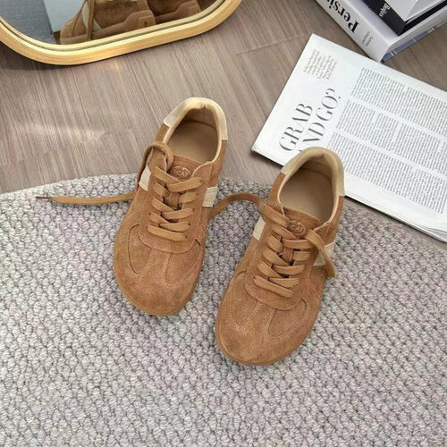 Dame Sporty Sneakers med åndbart ruskindsoverflade og skridsikker sål Stilla