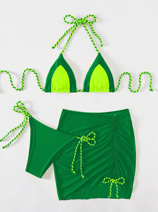 Dame bikini sæt med fashionable indpakning nederdel og legende bånd Stilla