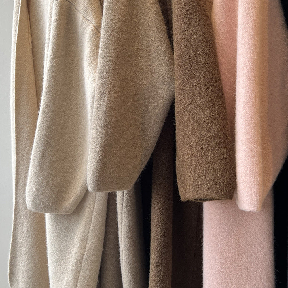 Stilla | Trendy og minimalistisk strikjakke