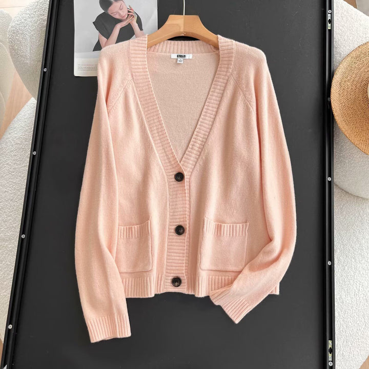 Kvinders elegante cardigan med praktiske lommer Stilla