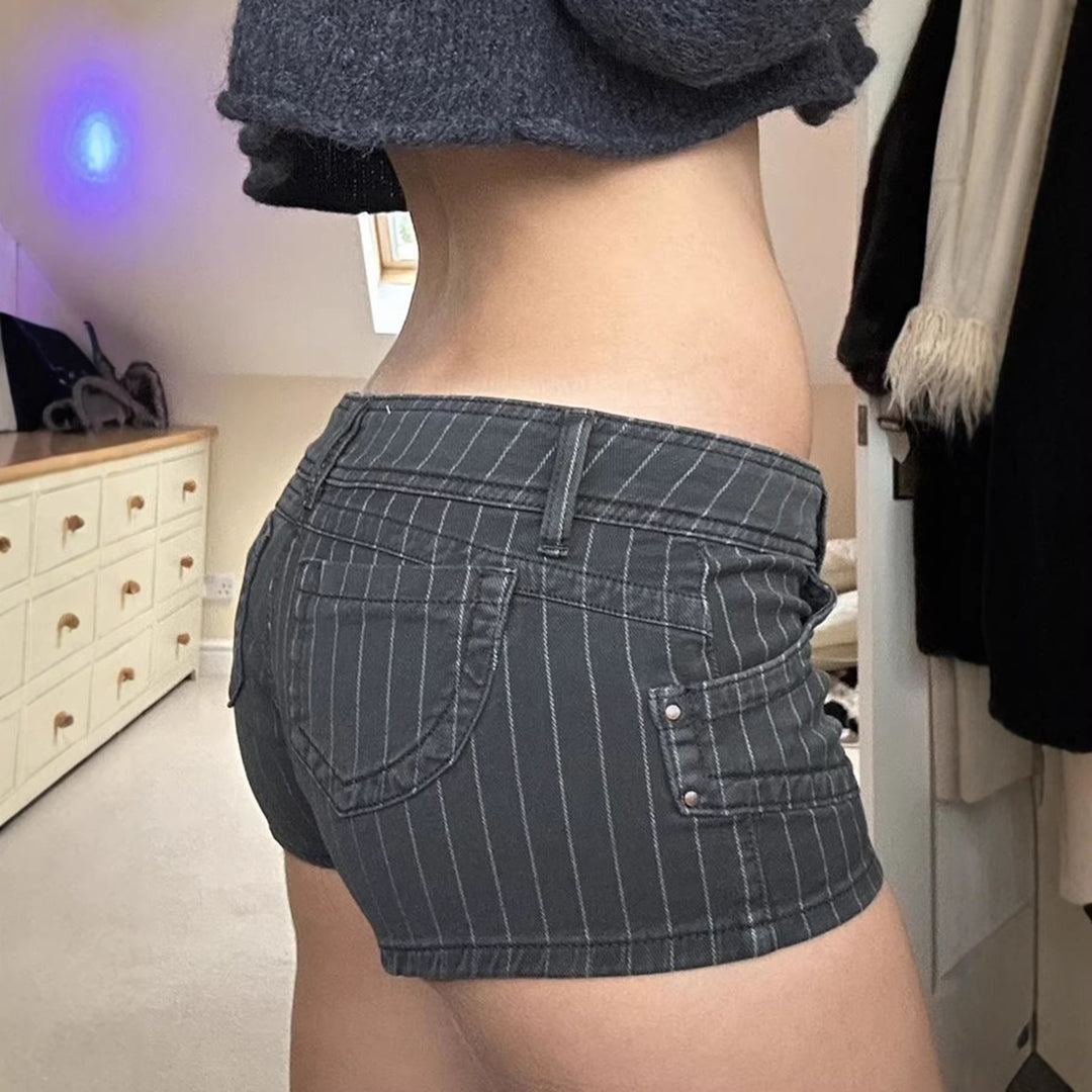 Dame Designer Denim shorts med stribet mønster og tætsiddende pasform Skovae