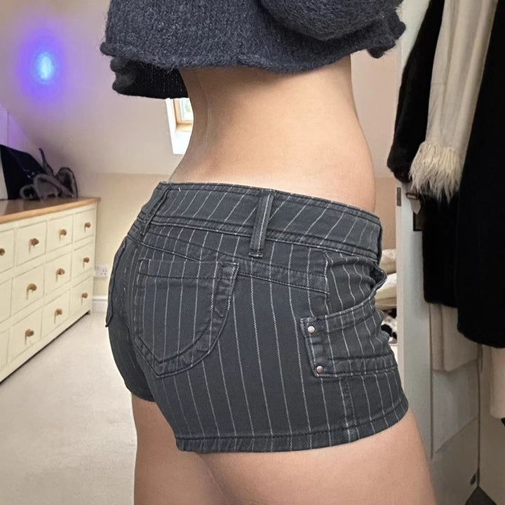 Dame Designer Denim shorts med stribet mønster og tætsiddende pasform Skovae