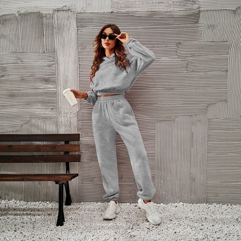 Kvinders sporty fritidssæt med oversized hættetrøje og elastiske joggers Stilla