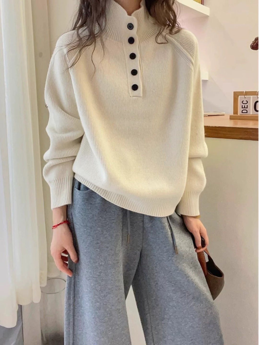Kvinder Komfortabel Strikket Sweater med Knapliste Stilla