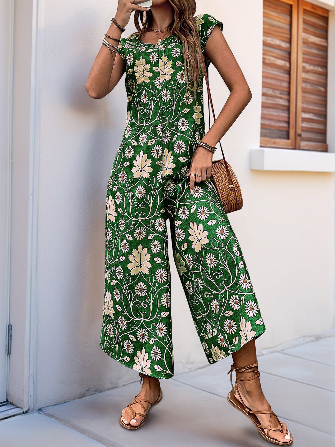 Dame jumpsuit med florale mønstre og bred pasform Stilla