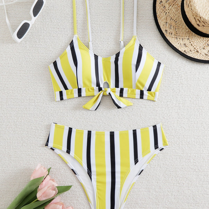 Damer Strappy High-Cut Bikini Sæt med Frontknude Stilla