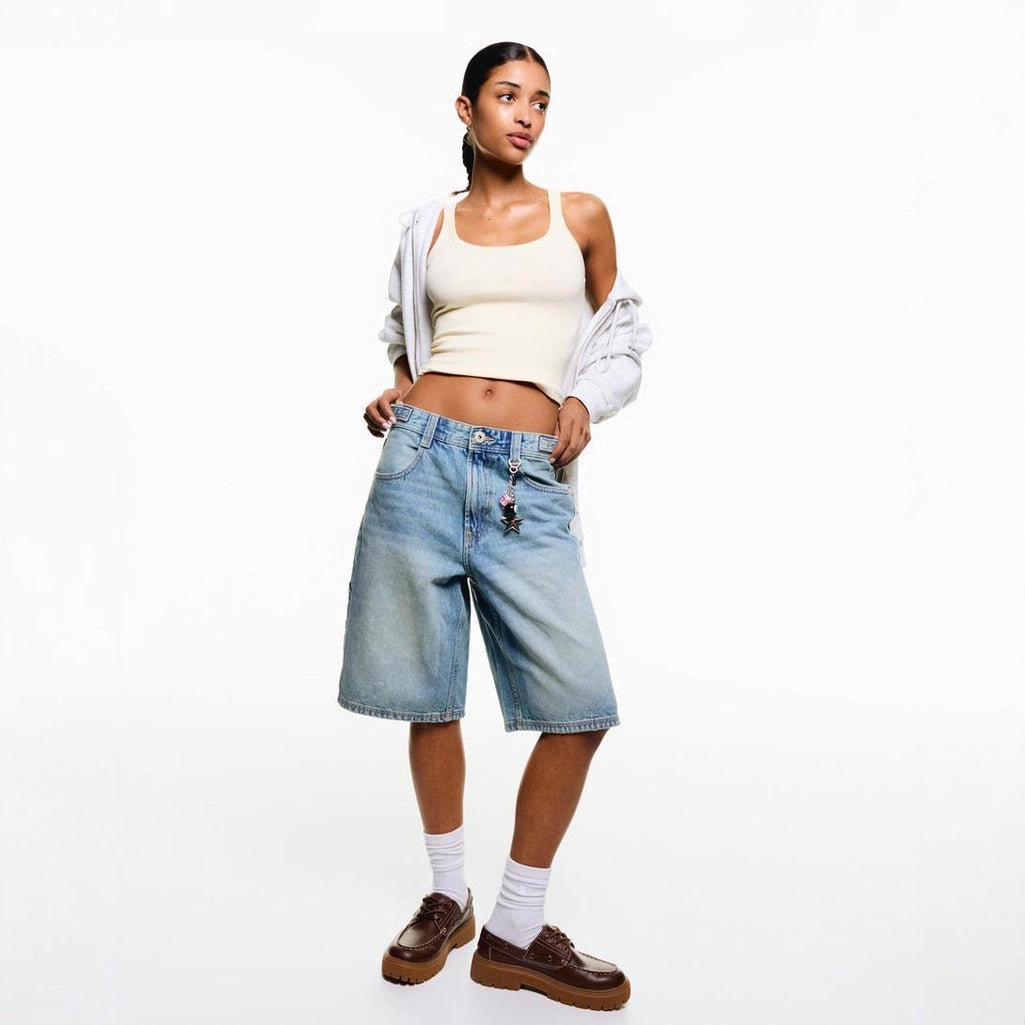 Damer højtskårne denim-shorts i moderne stil Skovae