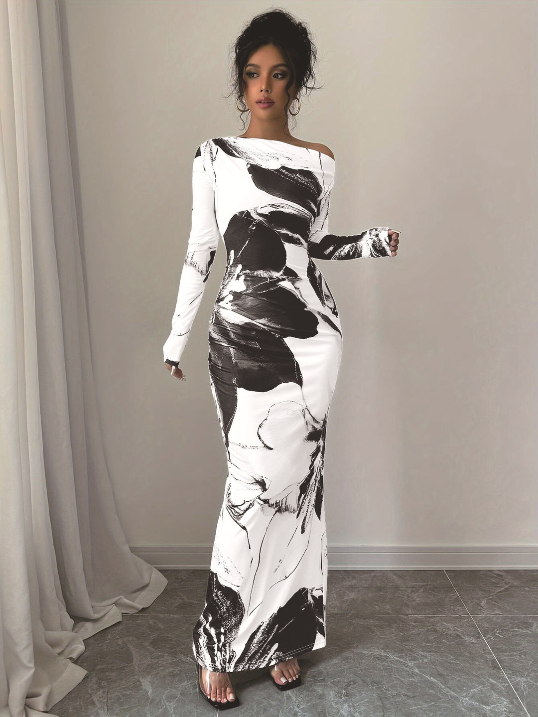 Dame Elegant Maxikjole med asymmetrisk udskæring og blomsterdesign Stilla
