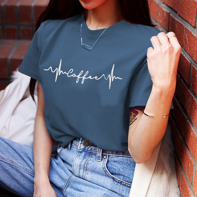 Kvinders T-shirt med kreativ skrift og afslappet snit Stilla