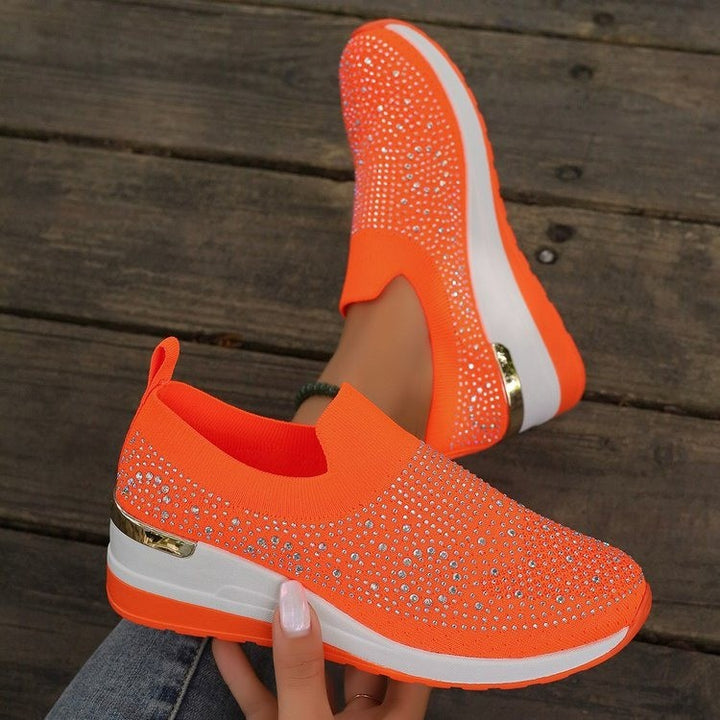 Dame Elegante Slip-On Sneakers med rhinsten-besatte detaljer og skridsikre såler Stilla
