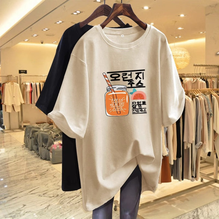 Dame T-shirt med afslappet frugt-design og trendy skrift Stilla