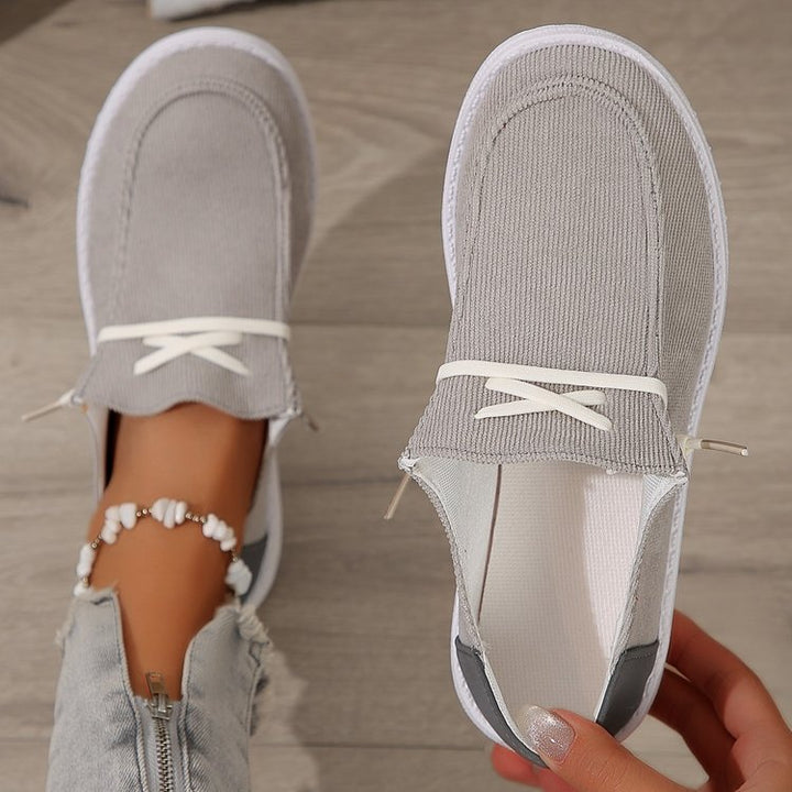 Dame Behagelige Slip-On Sneakers med elastiske snørebånd Stilla