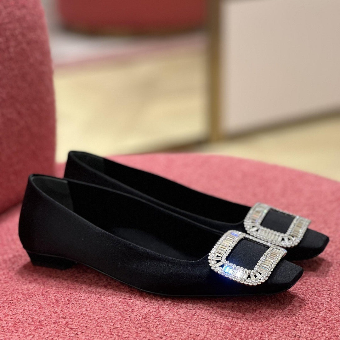 Kvinde Elegant Dekoreret Firkantet Tå Ballerina Stilla