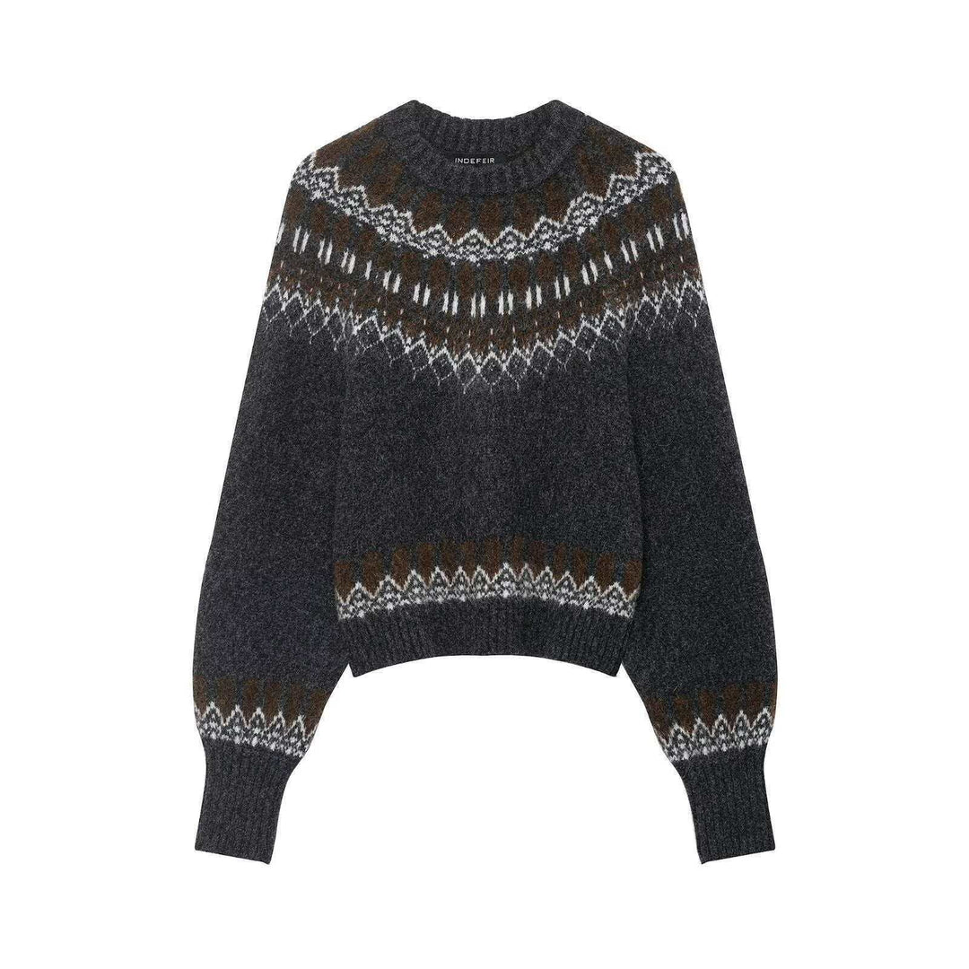 Kvinders strikket sweater med moderne norsk mønster og løstsiddende pasform Stilla