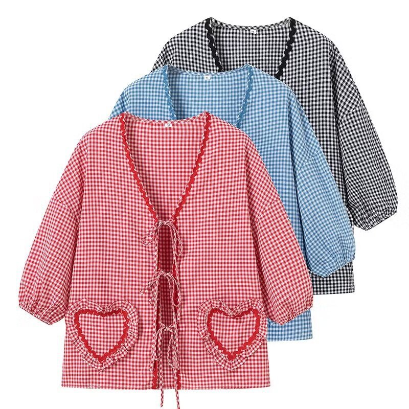 Dame Luftig Bluse med Hjerte-Applikationer og moderne Ruffle-detaljer Stilla