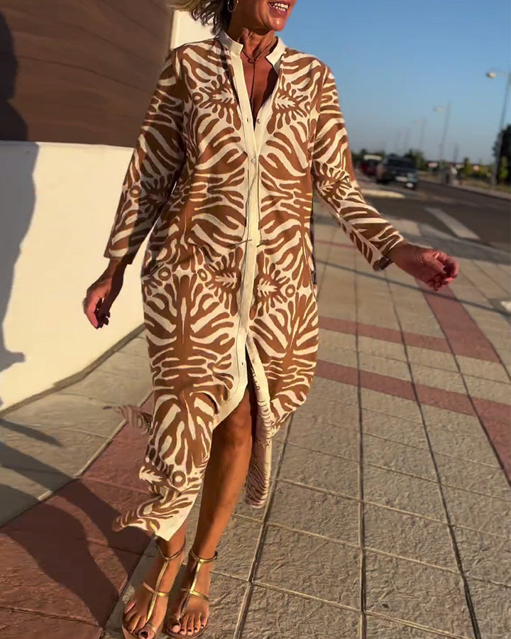 Dame Kaftan med attraktivt print og sidelange slids Stilla