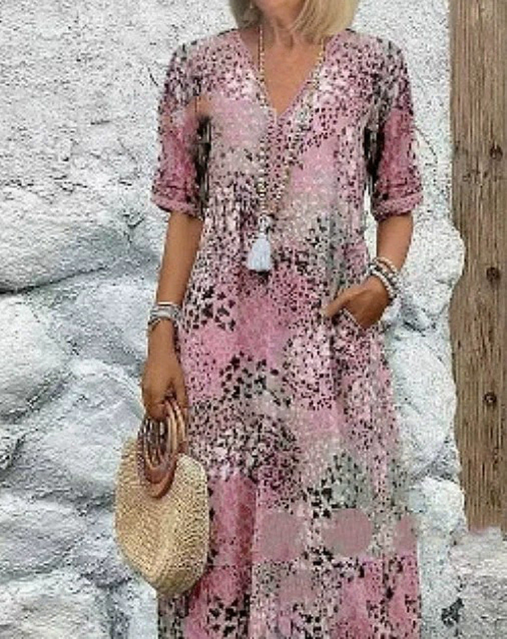 Dame Fashionabel fritidskjole med blomstermønster og sidelommer Stilla