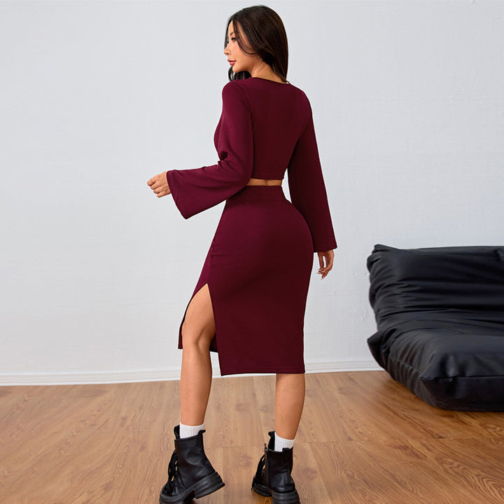 Kvinders sæt med let crop top og figursyet midi nederdel Stilla