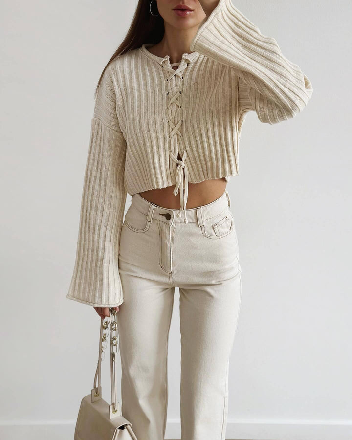 Kvindernes løse strikket sweater med kabeldesign Stilla