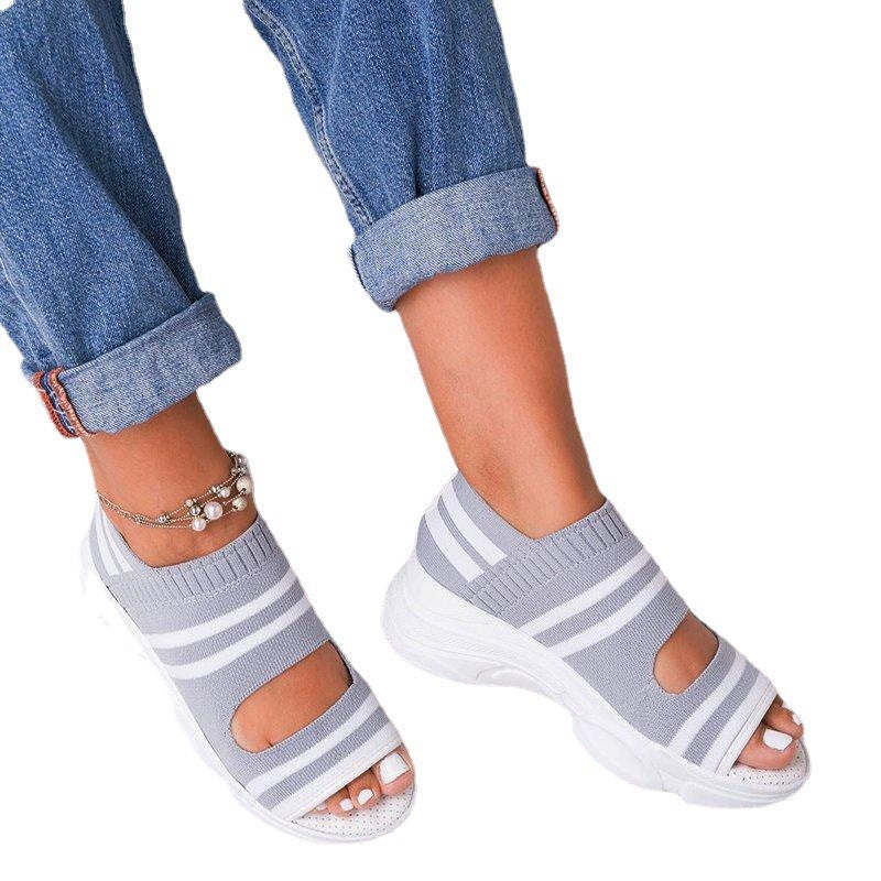 Dame Komfortable Sport-Sandaler med elastiske indsatser og moderne design Stilla