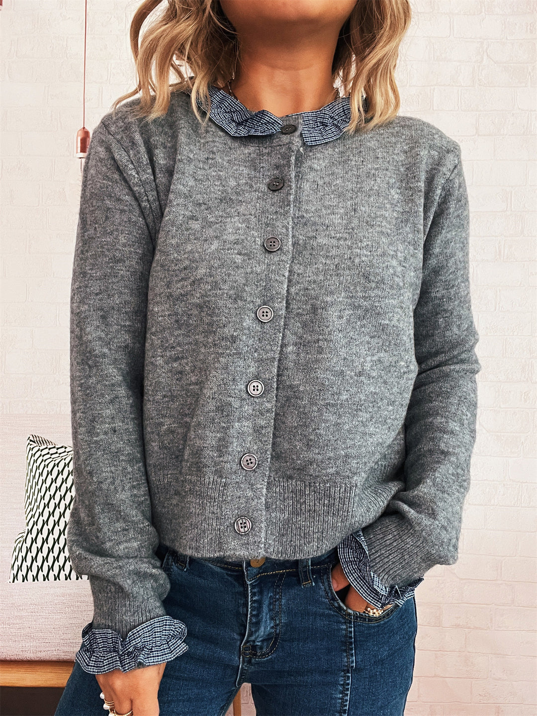 Kvinders elegante cardigan med kontrastkrave Stilla