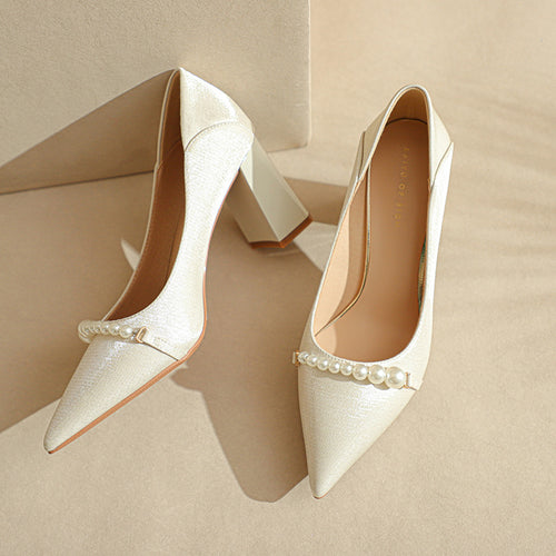 Dame Elegante Spids-tå Blokhæls Pumps med Perle Detalje Stilla