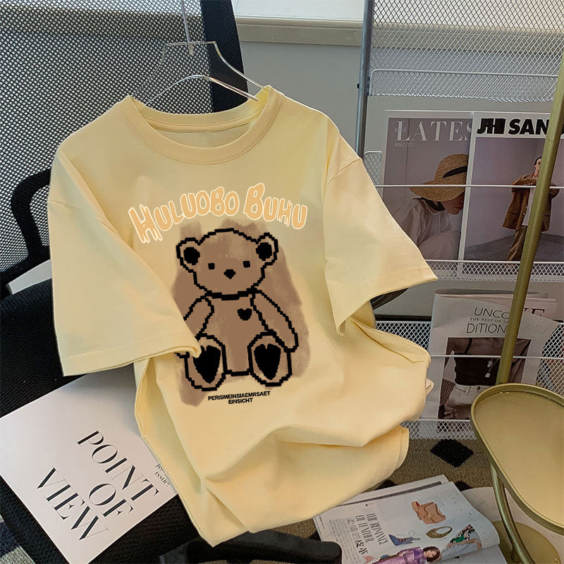 Dame T-shirt med originalt bjørnemotiv og kreativt skrive Stilla