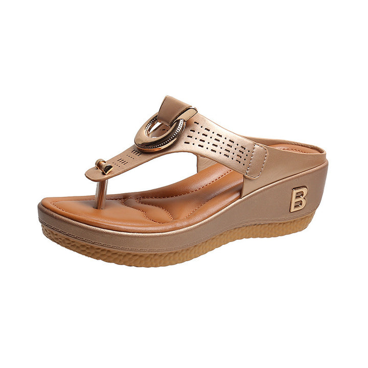 Dame Zehentrenner-sandaler med fashionable remdesign og komfortabelt fodseng Stilla