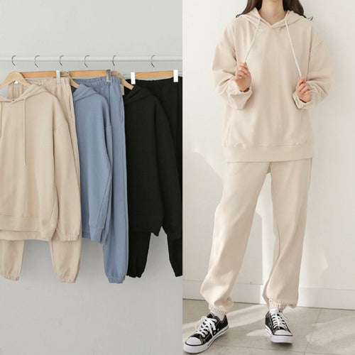 Kvinders afslappede hættetrøje og sweatpants sæt lavet af blødt bomuldsstof Skovae