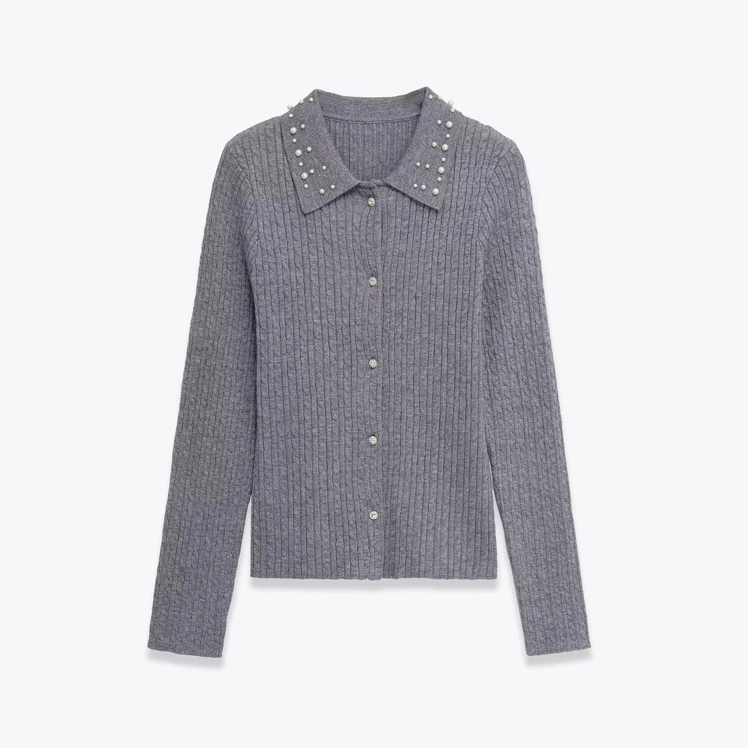 Dame strikjakke med dekorativ krave og perlepynt Stilla