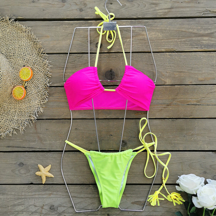 Dame bikini-sæt med justerbart bandeau-top og højt benudskæring Stilla