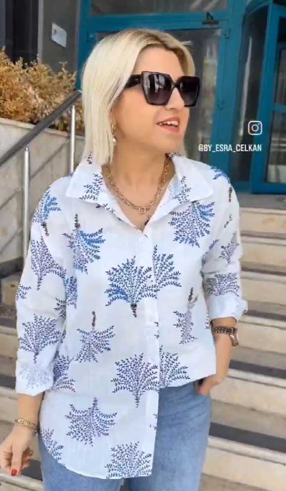 Dame skjorte med florale detaljer Stilla
