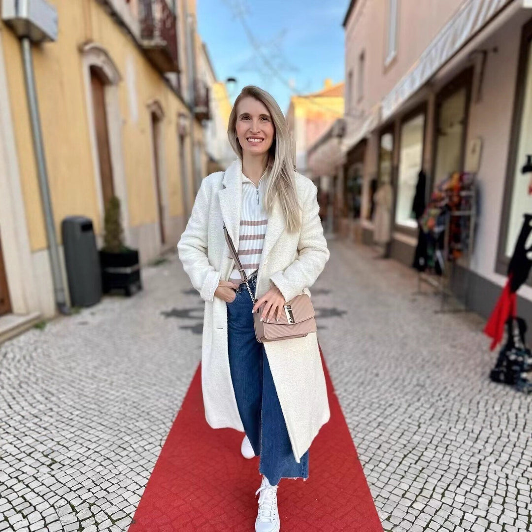 Dame elegant oversized frakke med høje lommer og struktureret materiale Stilla