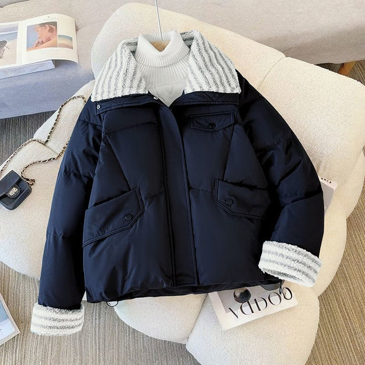 Kvinders fashionable cropped vinterjakke med en kærligt designet krave Stilla