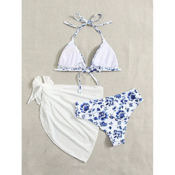 Dame trekant-bikini-sæt med elegant strandhåndklæde Stilla