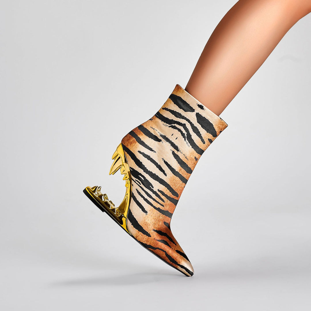 Femme Spids-Tå Stiletto Støvler med Tigertryk og Skulptureret Hæl Stilla