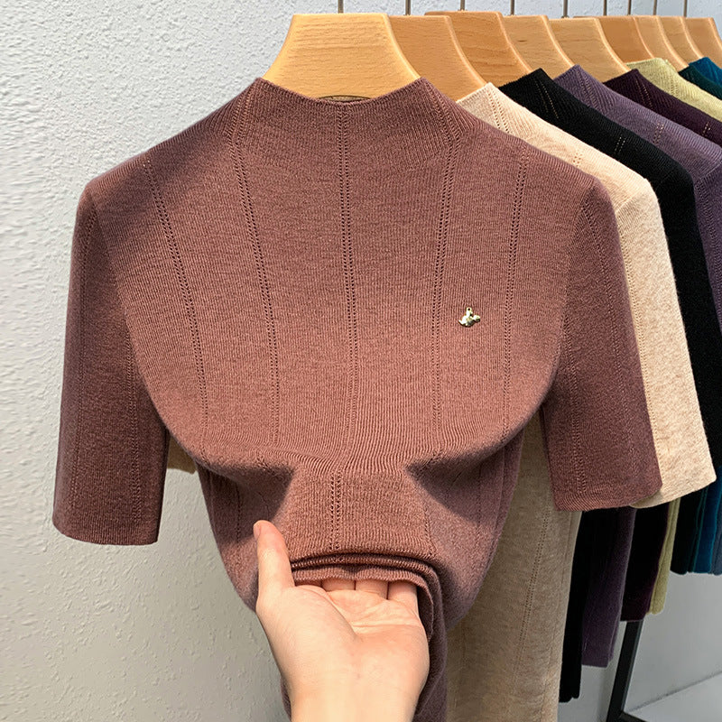 Dame Kortærmet Pullover med struktureret Ribdesign og elegant Ståkrave Stilla